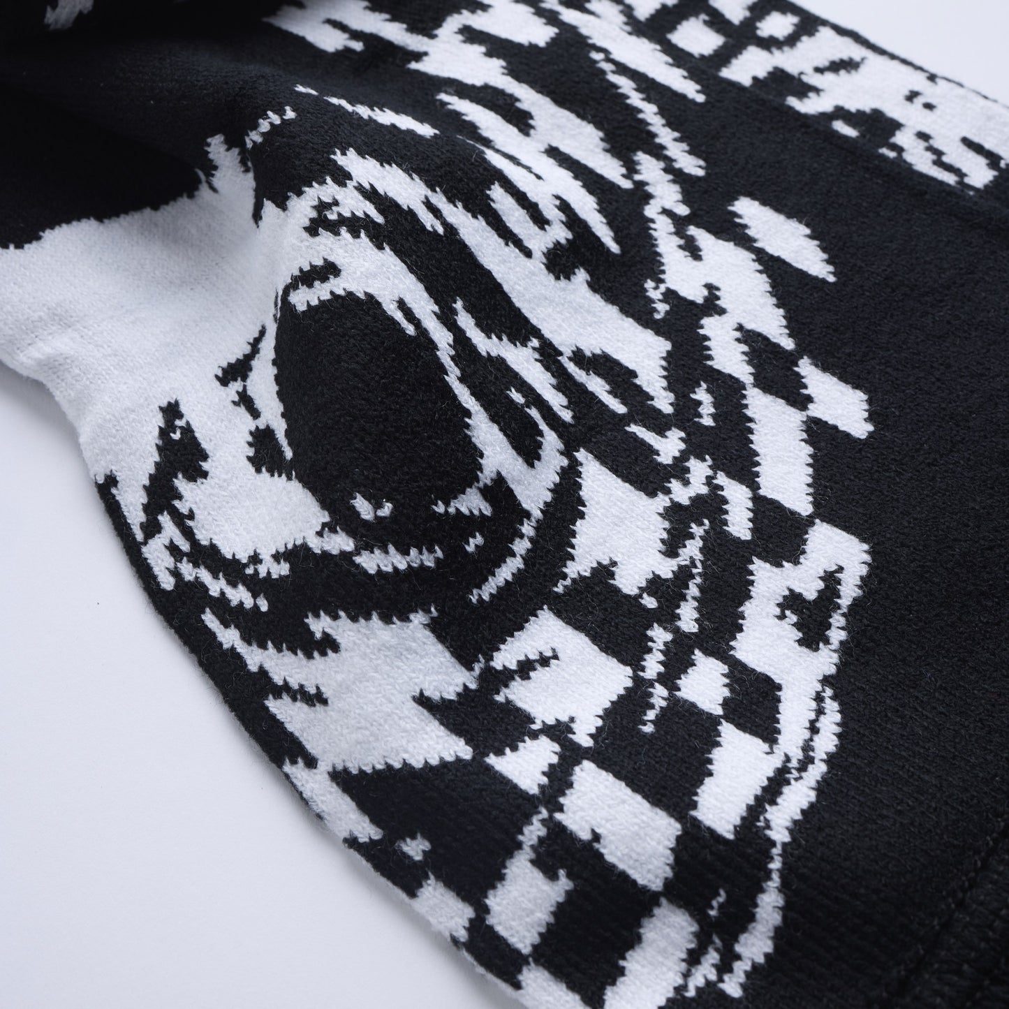 Falter Scarf