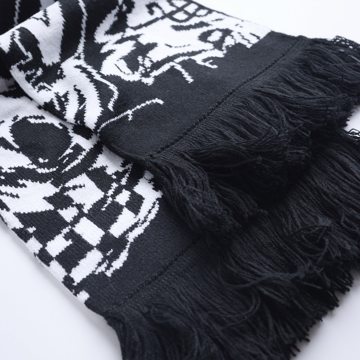 Falter Scarf